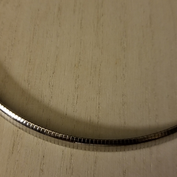 Stainless Steel Flat Omega Necklace - Picture 12 of 13